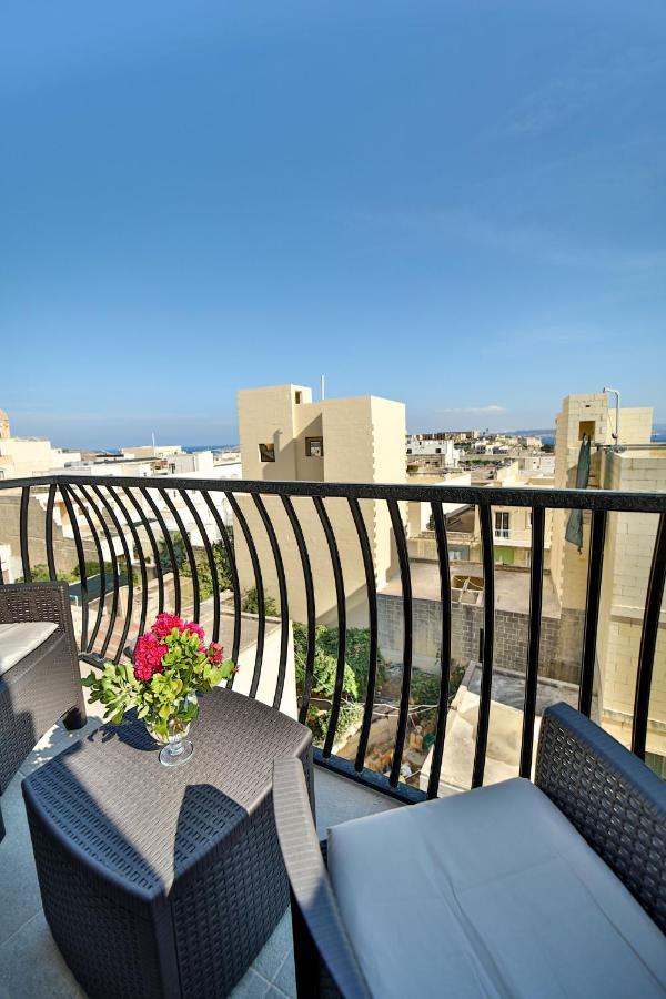 49 Sunrise Lodge Għajnsielem Exterior foto
