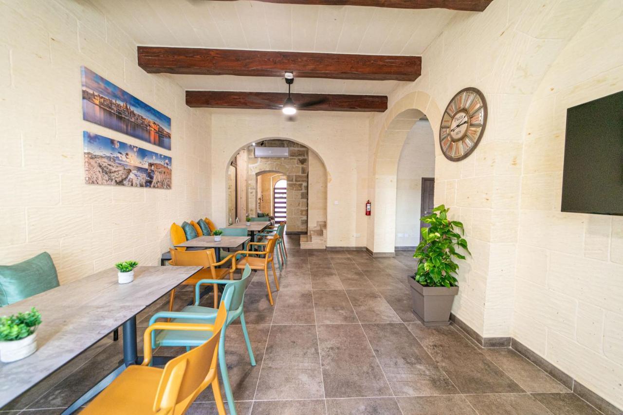 49 Sunrise Lodge Għajnsielem Exterior foto