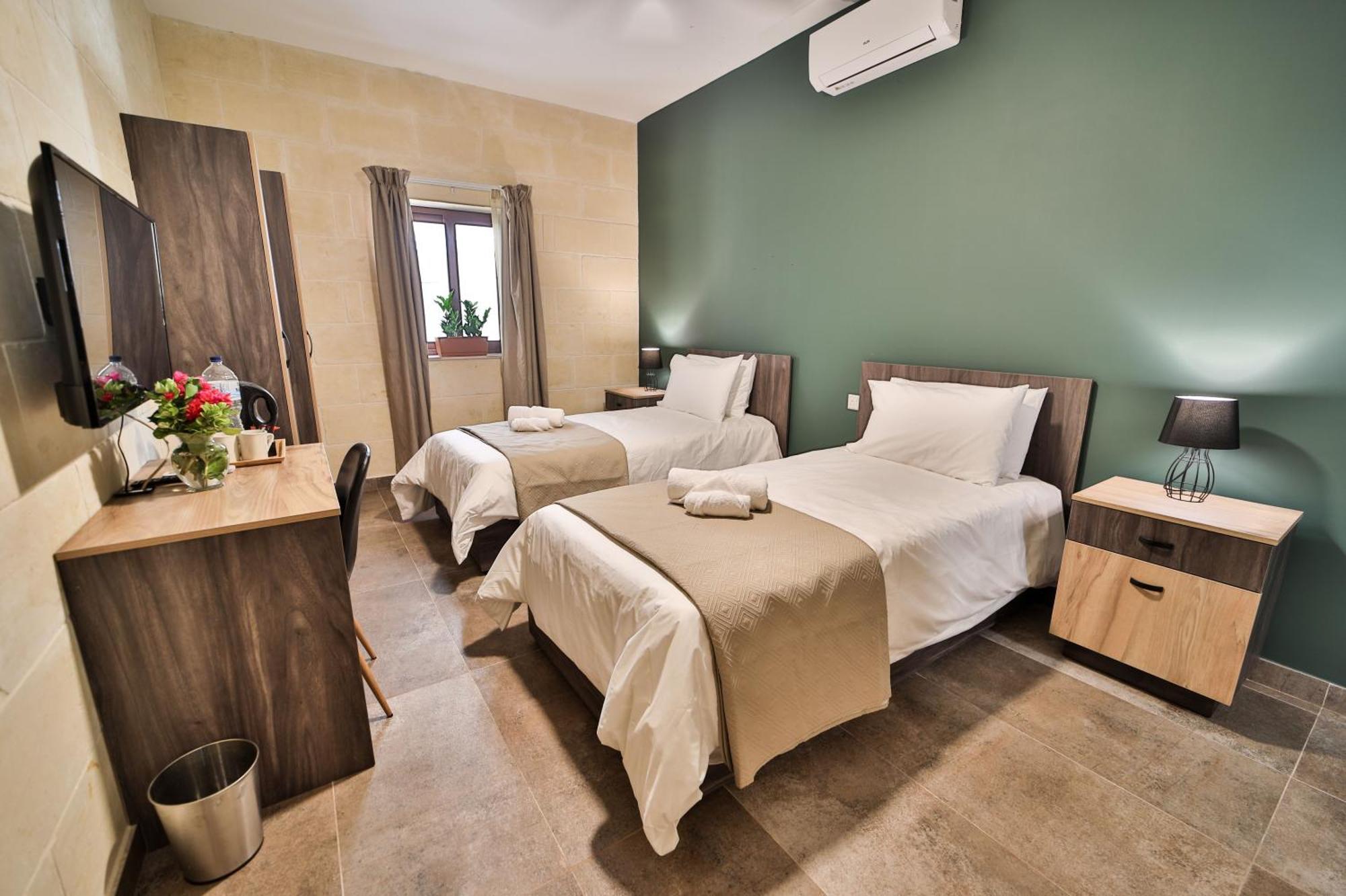 49 Sunrise Lodge Għajnsielem Exterior foto